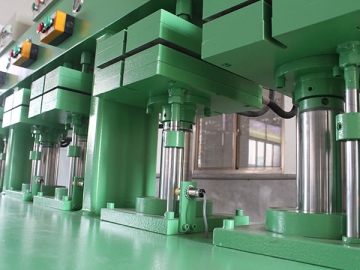 Cold and Hot Press Molding Machine