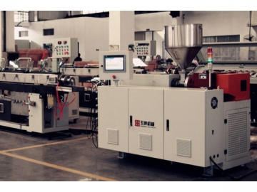 Precision small diameter tube/pipe extrusion line