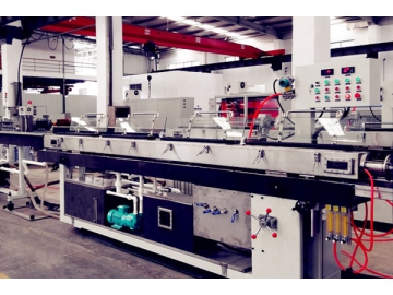 Medical trachea cannula tube extrusion line